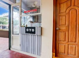 Hotel O SHIVA RESIDENCY, hotel em Raigīr