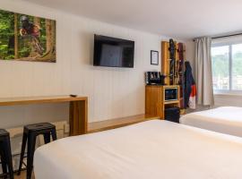 Apr&egrave;s Inn Killington, hotel con estacionamiento en Killington