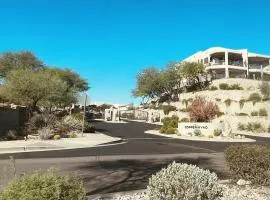 Luxurious 3 BR & 3 BA Condo with Spectacular Views