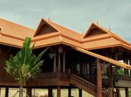 Heritage Village Resort, vilă din Kampot