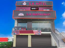 Hotel O SR Hotel and Restaurant, hotel v destinaci Gorakhpur