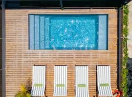 ALMA Surf Lodge