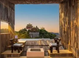 Shangri-la Nine Shepherds Oxygen Retreat