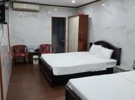 TUAN Central Hotel