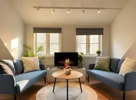 L1SB18 - Central 2BR Hideaway