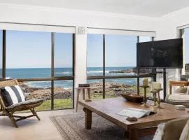 Waterfront Ocean Cottage