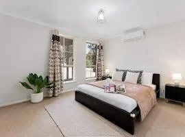 Prime Location - Walk to Shops & Easy Transport