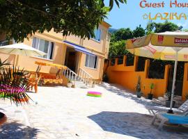 Guest House Lazika, beach hotel in Sarpi
