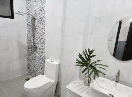 Palm Rose Beach Resort, khách sạn sang trọng ở Nasugbu