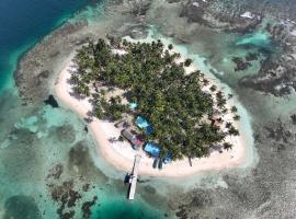Caba&ntilde;as frente al mar Isla de Guna Yala Aroma，Niatupo的住宿