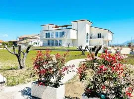 Esperidi Paestum Agri Resort