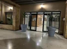 Charmant appartement pour famille uniquement en résidence à Oran Gambetta