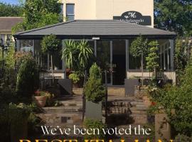 Michelangelos - Rooms, Restaurant & Bar