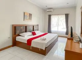 RedDoorz near Exit Toll Kalijati Subang