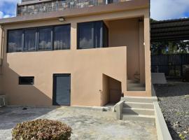 Newly Build House, βίλα σε Curepipe