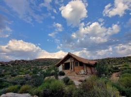 Oudrif Strawbale Retreat, hotel em Clanwilliam