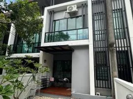 House Wichit