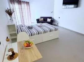Estudio céntrico La Marina