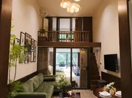 Duplex Apt-Van Mieu view- Hanoi Viber-Free Laudry in Center
