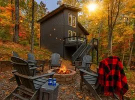 Smoky Mountains Cabin with Hot Tub, Fire Pit & Near Dollywood