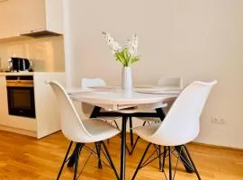 MOMENTIC Apartment - riverside