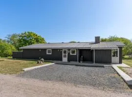 Holiday Home Hylleborg - 400m from the sea by Interhome