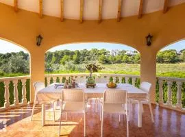 Villa Benlluire by Abahana Villas