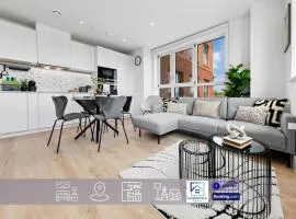 Stylish 2BDR Apartment By Homestyles Hosts Short Lets & Serviced Accommodation Wimbledon With Free Parking