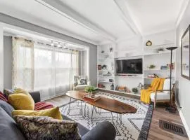 2 Bedroom in Kamm's Corner!