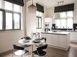 Quiet and cosy apartment near the city center of Diest, hotel em Diest