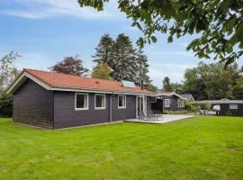 Holiday Home Rikus - 300m from the sea by Interhome