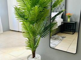 SerenityStay 37 on Zebra, hotel in Polokwane