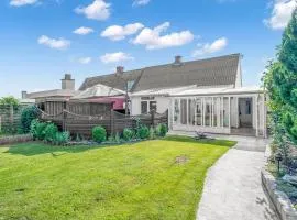 Holiday Home Anneke - 1-3km from the sea by Interhome