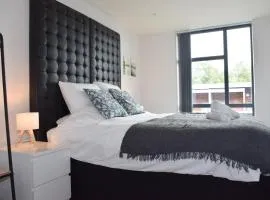 Modern Flat - Leeds City Centre