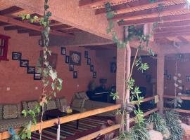 Riad Espace Asrir, bed and breakfast v destinaci Tiznit