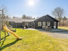 Holiday Home Karmen - 250m to the inlet by Interhome