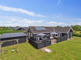 Holiday Home Hakan - 900m from the sea by Interhome, hotel in Neder Lysabild