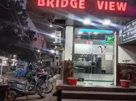 Hotel Bridge View