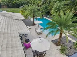 4BR Jacuzzi, Heated Pool and Full-Size Ball Courts