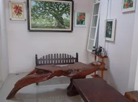 eLvira Homestay