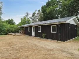 Holiday Home Adam - from the sea by Interhome