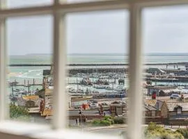 Host & Stay - Albion Place