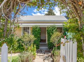 Waymaker Cottage, Hotel in Franschhoek
