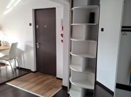 B&B Apartment, hotel in Petroşani
