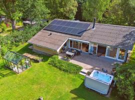 Holiday Home Hjalmine - 1-4km from the sea by Interhome, hotel in Vig