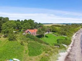 Holiday Home Bryngeir - 25m from the sea by Interhome