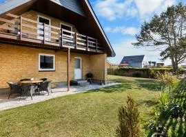 Holiday Home Benedikt - 150m from the sea by Interhome