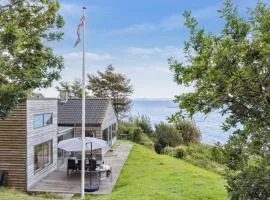 Holiday Home Alfhild - 30m from the sea by Interhome