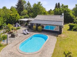 Holiday Home Elemine - 300m to the fjord by Interhome, hotel en Kirke-Hyllinge
