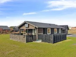 Holiday Home Annukka - 500m from the sea by Interhome